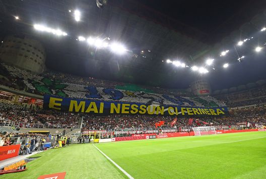 FOTO – Milan-Inter, lo spettacolo è anche sugli spalti: ecco la coreografia della Nord 