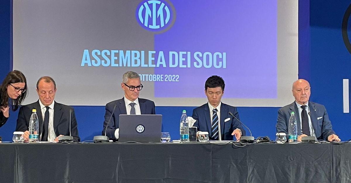 Inter Attivo Non Sufficiente Cessione Top Entro Il Giugno Marotta E Zhang Non Smentiscono