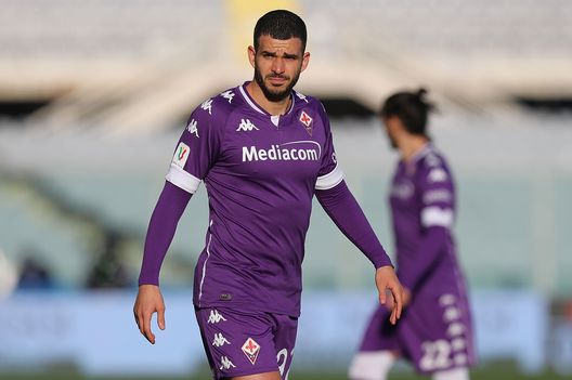 FLORENCE, ITALY - JANUARY 13: Valentin Eysseric of ACF Fiorentina in action during the Coppa Italia match between ACF Fiorentina and FC Internazionale at Artemio Franchi on January 13, 2021 in Florence, Italy. Sporting stadiums around Italy remain under strict restrictions due to the Coronavirus Pandemic as Government social distancing laws prohibit fans inside venues resulting in games being played behind closed doors. (Photo by Gabriele Maltinti/Getty Images) FLORENCE, ITALY - JANUARY 13: Valentin Eysseric of ACF Fiorentina in action during the Coppa Italia match between ACF Fiorentina and FC Internazionale at Artemio Franchi on January 13, 2021 in Florence, Italy. Sporting stadiums around Italy remain under strict restrictions due to the Coronavirus Pandemic as Government social distancing laws prohibit fans inside venues resulting in games being played behind closed doors. (Photo by Gabriele Maltinti/Getty Images)