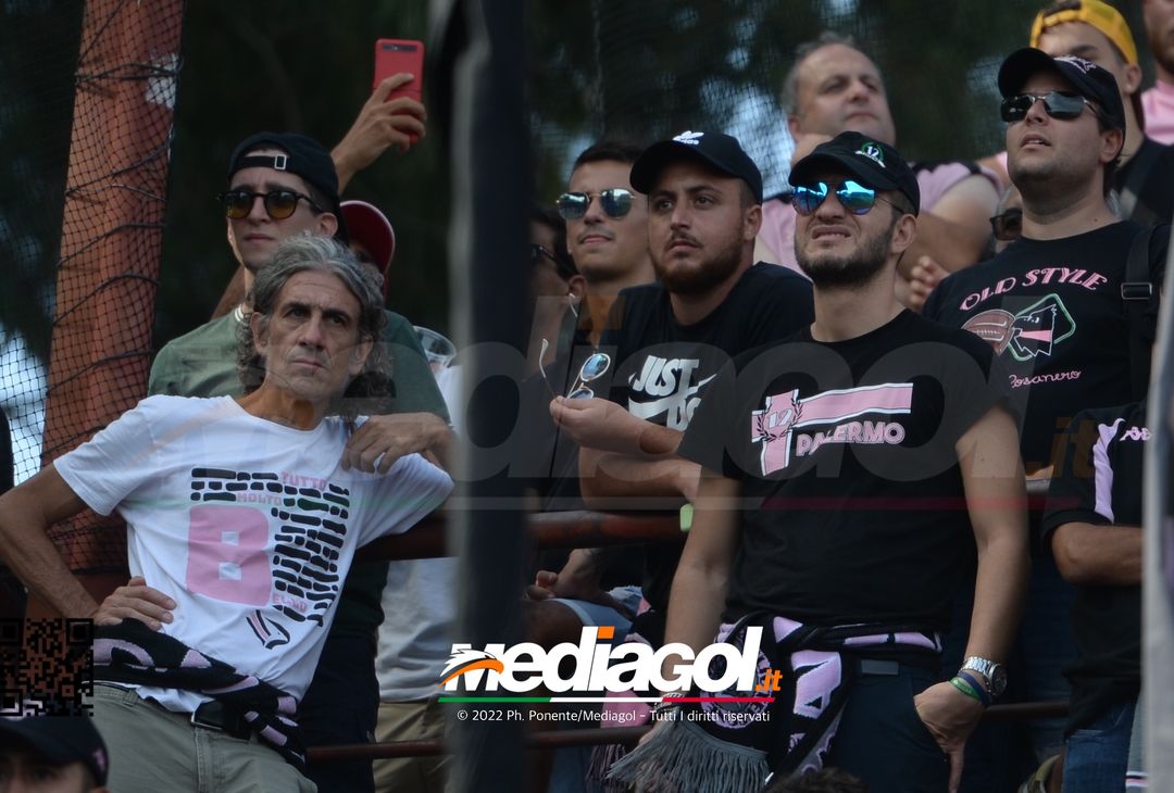 FOTOTIFO, Reggina-Palermo 3-0: i tifosi allo stadio “Oreste Granillo” (Gallery) - immagine 24