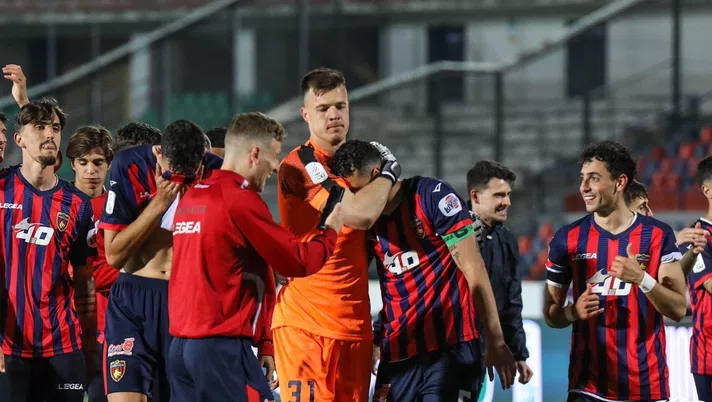 Verso Cosenza-Vicenza, Manfredonia: “Tifoserie corrette, altri invece esasperano i toni” - immagine 1