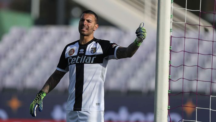 Parma, il ds rivela: “Sepe è un grande professionista, ma non fa parte del progetto” Parma, il ds rivela: “Sepe è un grande professionista, ma non fa parte del progetto”