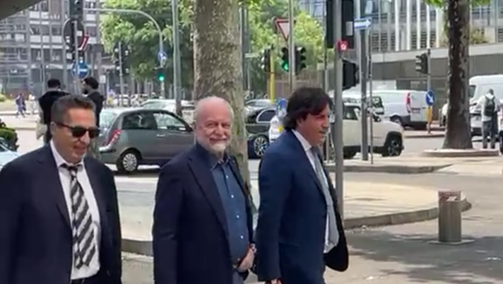 De Laurentiis atterrato a Milano poche ore dopo lo scudetto: il motivo - immagine 1