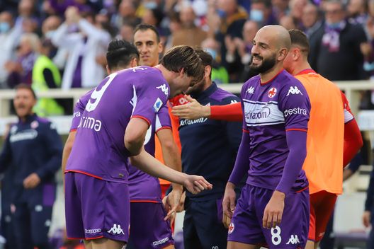 “Dusan, Dusan”: che delirio. Travolto lo Spezia, il Franchi invoca Vlahovic- immagine 2