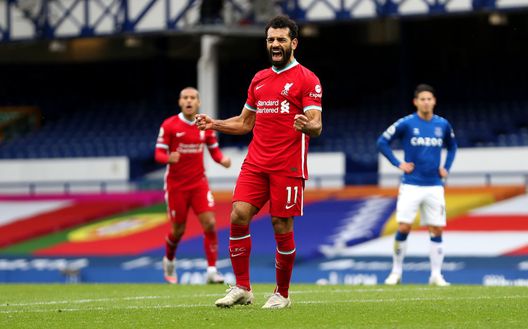 Il pareggio di Mohamed Salah, prima che l'Everton rimanesse in 10 per l'espulsione nel finale di Richarlison (Photo by Catherine Ivill/Getty Images) Il pareggio di Mohamed Salah, prima che l'Everton rimanesse in 10 per l'espulsione nel finale di Richarlison (Photo by Catherine Ivill/Getty Images)