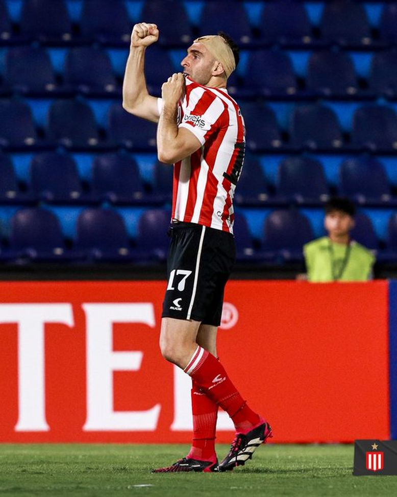 Mauro Boselli, l’uomo del derby di Genova segna ancora: e l’avversario perde un dente…- immagine 2