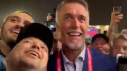 L’Argentina supera il girone al Mondiale: fan pazzi di… Batistuta (VIDEO)