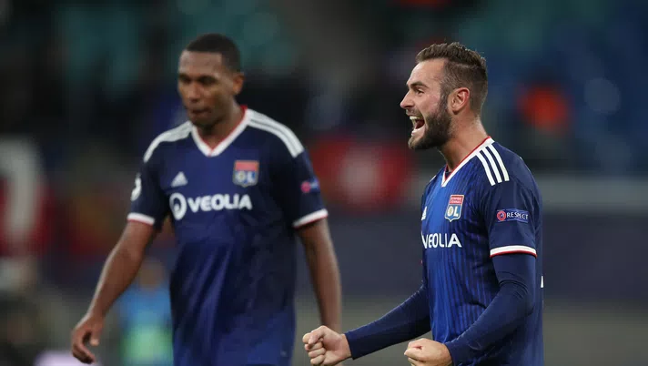 LEIPZIG, GERMANY - OCTOBER 02: Lucas Tousart of Olympique Lyon celebrates during the UEFA Champions League group G match between RB Leipzig and Olympique Lyon at Red Bull Arena on October 02, 2019 in Leipzig, Germany. (Photo by Christian Kaspar-Bartke/Bongarts/Getty Images)