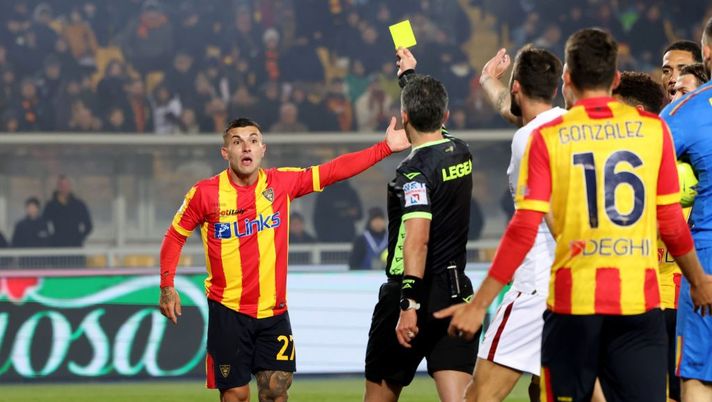 Lecce-Roma, la moviola: mancano due cartellini rossi a Strefezza e Hjulmand - immagine 1