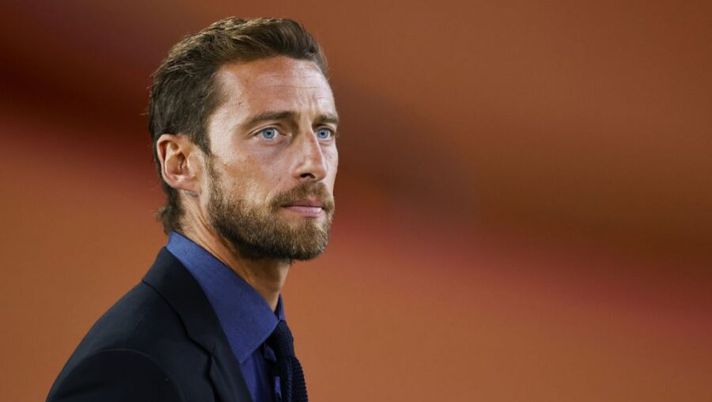 Former Italian midfielder Claudio Marchisio looks on prior to the UEFA Nations League Group A football match between The Netherlands and Italy at the Johan Cruyff Arena in Amsterdam on September 7, 2020. (Photo by MAURICE VAN STEEN / ANP / AFP) / Netherlands OUT (Photo by MAURICE VAN STEEN/ANP/AFP via Getty Images) Marchisio: “La Juve ha un talento in casa tutto italiano, manca il coraggio di lanciarlo” - immagine 1
