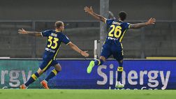 Verona che cuore! In dieci fa 2-1 alla Roma, Bentegodi in festa