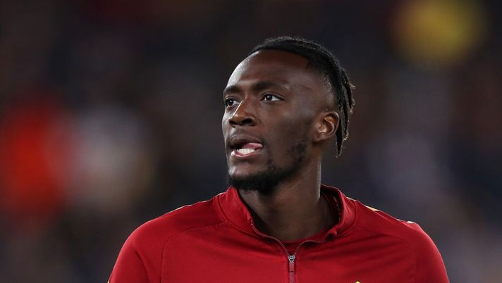 Napoli campione, Abraham applaude Osimhen: “Te lo meriti, sono orgoglioso di te” - immagine 1