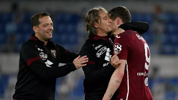 ROME, ITALY - MAY 18: Manager Davide Nicola and Andrea Belotti of Torino FC celebrate after the Serie A match between SS Lazio  and Torino FC at Stadio Olimpico on May 18, 2021 in Rome, Italy. (Photo by Marco Rosi - SS Lazio/Getty Images)