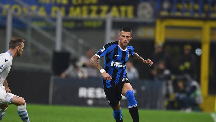 MILAN, ITALY - SEPTEMBER 25:  Cristiano Biraghi of FC Internazionale in action during the Serie A match between FC Internazionale and SS Lazio at Stadio Giuseppe Meazza on September 25, 2019 in Milan, Italy.  (Photo by Claudio Villa - Inter/Inter via Getty Images)  MILAN, ITALY - SEPTEMBER 25:  Cristiano Biraghi of FC Internazionale in action during the Serie A match between FC Internazionale and SS Lazio at Stadio Giuseppe Meazza on September 25, 2019 in Milan, Italy.  (Photo by Claudio Villa - Inter/Inter via Getty Images)