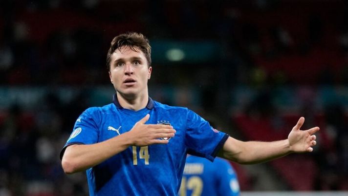 Italy's midfielder Federico Chiesa celebrates after scoring the opening goal during the UEFA EURO 2020 round of 16 football match between Italy and Austria at Wembley Stadium in London on June 26, 2021. (Photo by Frank Augstein / POOL / AFP) (Photo by FRANK AUGSTEIN/POOL/AFP via Getty Images) Chiesa: “Sul gol io bravo a rimanere calmo! Panchina? Chi entra, dà una mano” - immagine 1