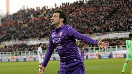 FLORENCE, ITALY - DECEMBER 15: Giuseppe Rossi of ACF Fiorentina celebrates after scoring a goal during the Serie A match between ACF Fiorentina and Bologna FC at Stadio Artemio Franchi on December 15, 2013 in Florence, Italy. (Photo by Gabriele Maltinti/Getty Images) FLORENCE, ITALY - DECEMBER 15: Giuseppe Rossi of ACF Fiorentina celebrates after scoring a goal during the Serie A match between ACF Fiorentina and Bologna FC at Stadio Artemio Franchi on December 15, 2013 in Florence, Italy. (Photo by Gabriele Maltinti/Getty Images)