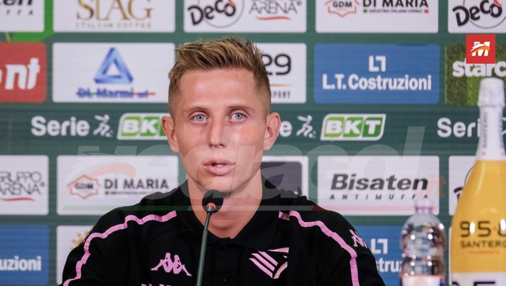 Vido: “Dopo Manchester gruppo più unito. Obiettivo? Palermo in A, darò 100%” Vido: “Dopo Manchester gruppo più unito. Obiettivo? Palermo in A, darò 100%” - immagine 1