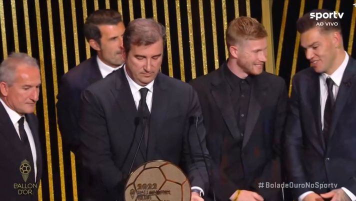 Pallone D’Oro, Manchester City “Club of the year”. Soriano: “Nomina è un orgoglio” Manchester City