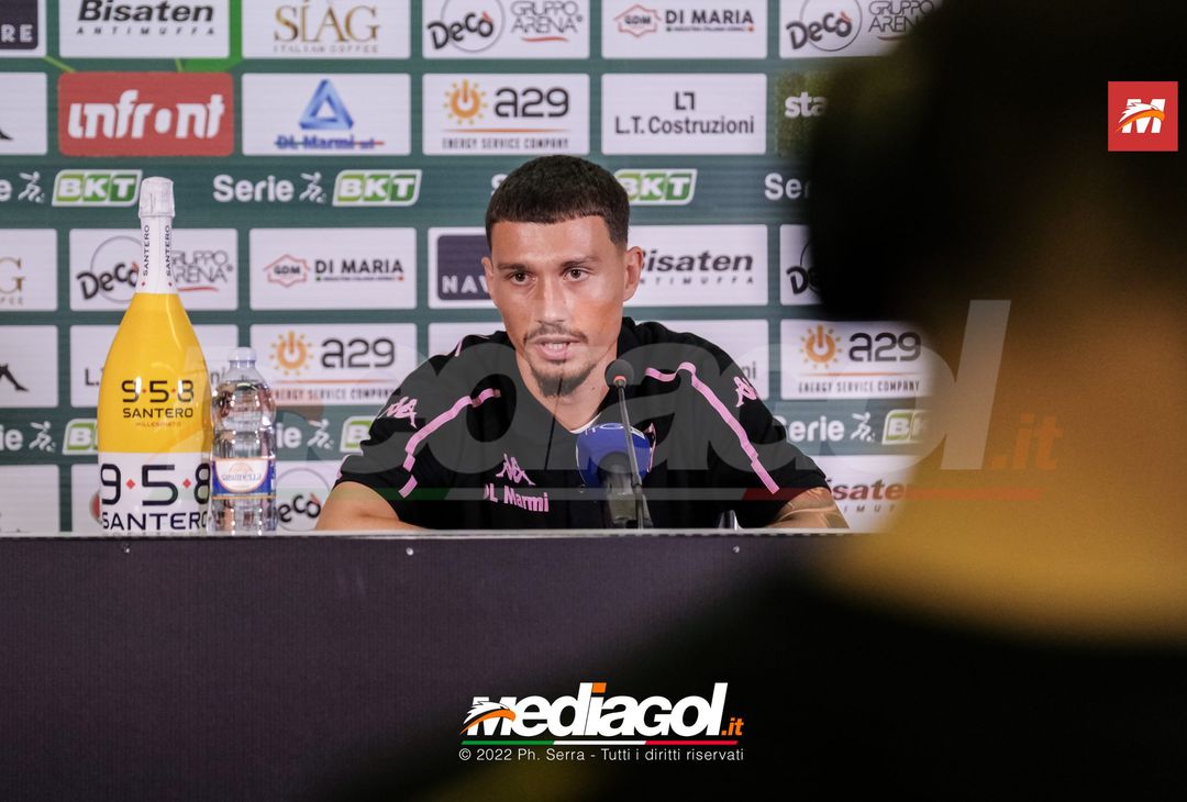 FOTO PALERMO, La presentazione di Davide Bettella in conferenza stampa (Gallery) - immagine 12
