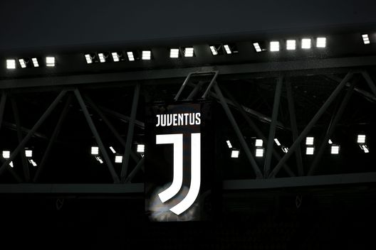manovra stipendi juventus
