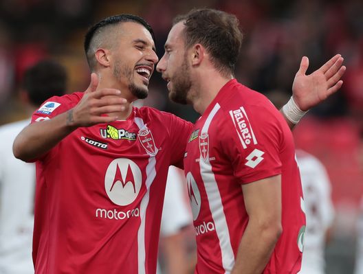 Carlos Augusto: “Sono mancino, ma avete visto il gol contro la Fiorentina?!”- immagine 2