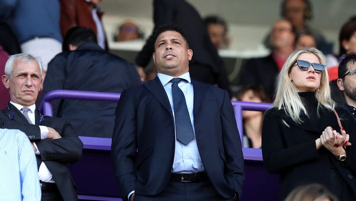 VALLADOLID, SPAIN - FEBRUARY 23: Ronaldo Nazario, Chairman of Real Valladolid looks on prior to the La Liga match between Real Valladolid CF and RCD Espanyol at Jose Zorrilla on February 23, 2020 in Valladolid, Spain. (Photo by Angel Martinez/Getty Images) 
