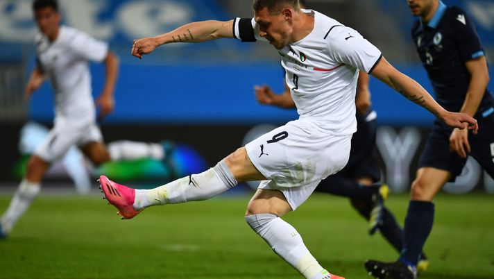 CAGLIARI, ITALY - MAY 28:  Andrea Belotti of Italy scores the goal during the international friendly match between Italy and San Marino at  on May 28, 2021 in Cagliari, Italy. (Photo by Claudio Villa/Getty Images) 