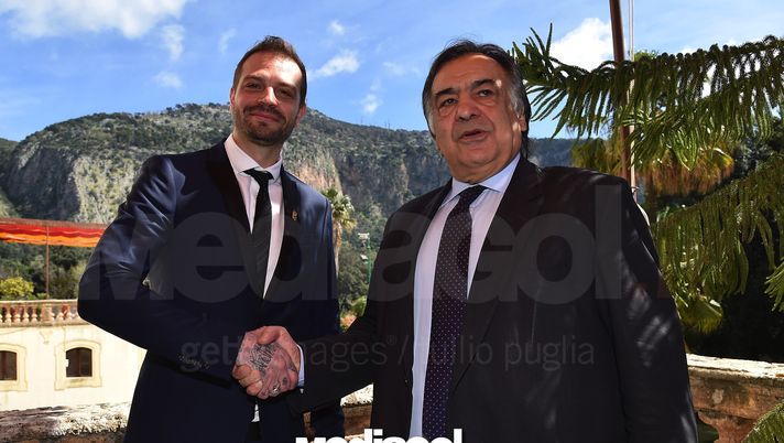 Sindaco Orlando riceve tifosi Palermo: “A breve incontrerò Paul Baccaglini”  Sindaco Orlando riceve tifosi Palermo: “A breve incontrerò Paul Baccaglini”