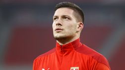 Serbia, i giocatori si sfidano a morra cinese: Jovic torna in gruppo