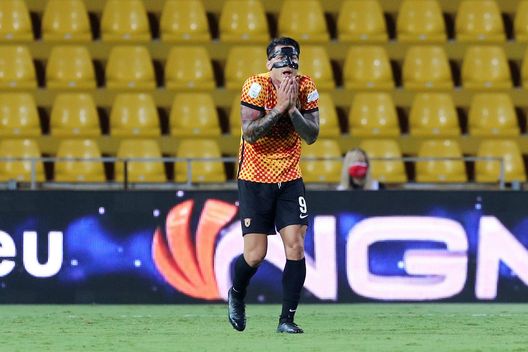 Benevento Lapadula (getty images) Benevento Lapadula