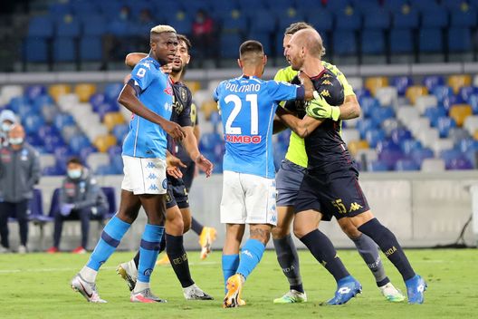 Napoli-Genoa (getty images) Napoli-Genoa (getty images)