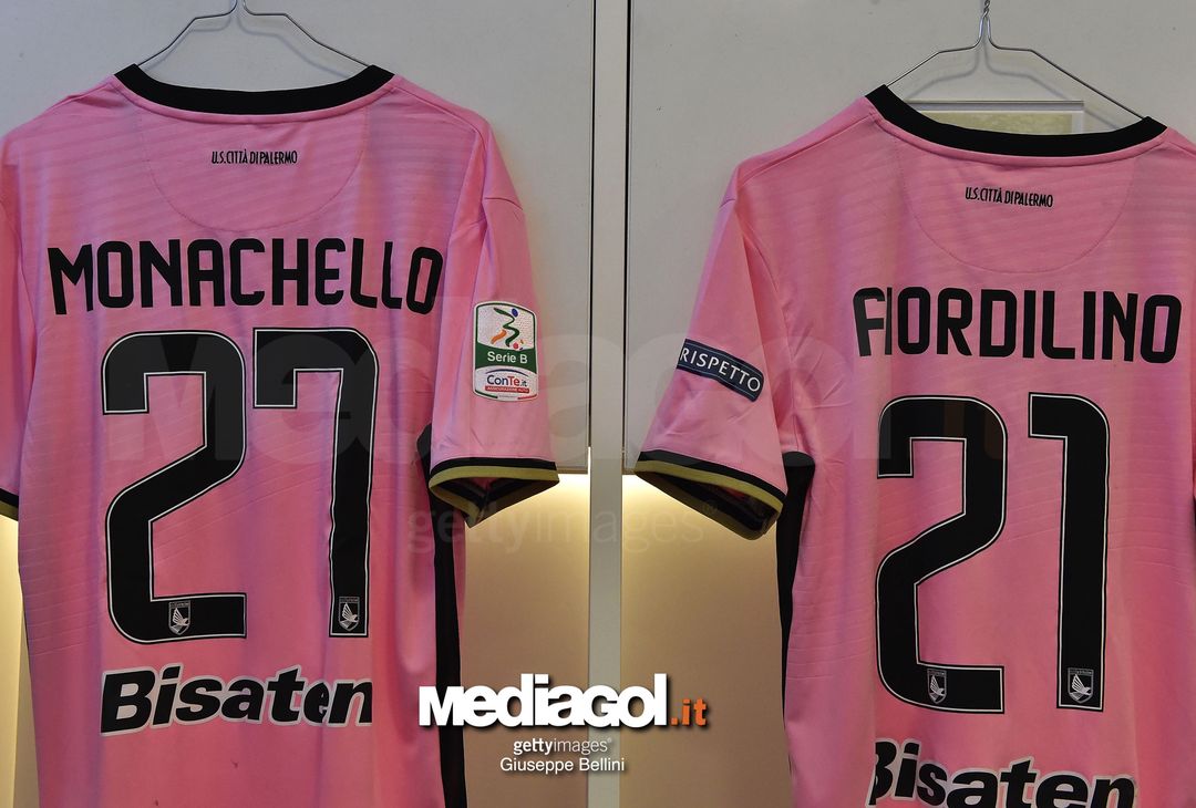  PESCARA, ITALY - NOVEMBER 03:  Dressing room of Città di Palermo FC prior the Serie B match between Pescara Calcio and US Citta di Palermo FC at Stadio Adriatico Giovanni Cornacchia on November 3, 2017 in Pescara, Italy.  (Photo by Giuseppe Bellini/Getty Images) 