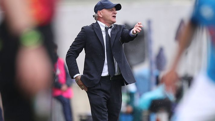 FLORENCE, ITALY - MAY 16: Giuseppe Iachini manager of AFC Fiorentina gestures during the Serie A match between ACF Fiorentina and SSC Napoli at Stadio Artemio Franchi on May 16, 2021 in Florence, Italy. (Photo by Gabriele Maltinti/Getty Images) FLORENCE, ITALY - MAY 16: Giuseppe Iachini manager of AFC Fiorentina gestures during the Serie A match between ACF Fiorentina and SSC Napoli at Stadio Artemio Franchi on May 16, 2021 in Florence, Italy. (Photo by Gabriele Maltinti/Getty Images)