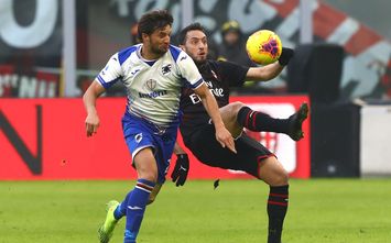  Hakan Calhanoglu durante Milan-Sampdoria (credits: GETTY Images)