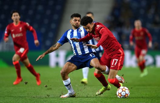 (Photo by David Ramos/Getty Images) Lascia il Porto e firma per il Siviglia: il Tecatito Corona verso la convocazione per il derby- immagine 2