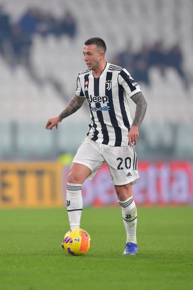 (Photo by Daniele Badolato - Juventus FC/Juventus FC via Getty Images) Bernardeschi, parla Drago il suo mentore: “Troppi pregiudizi, ma adesso…”- immagine 2