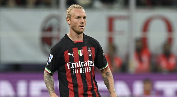 Simon Kjaer (difensore AC Milan), qui durante Milan-Napoli 1-2 (Serie A 2022-2023) | News (Getty Images) Simon Kjaer AC Milan Milan-Napoli 1-2 Serie A 2022-2023