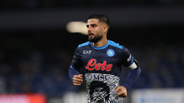 NAPLES, ITALY - NOVEMBER 07: Lorenzo Insigne of SSC Napoli during the Serie A match between SSC Napoli v Hellas Verona FC at Stadio Diego Armando Maradona on November 07, 2021 in Naples, Italy. (Photo by Francesco Pecoraro/Getty Images) DAI CAMPI – Novità Pellegrini e Insigne! Destro e Vidal out, Ruiz, Maignan, Ilic, Zappacosta… - immagine 1