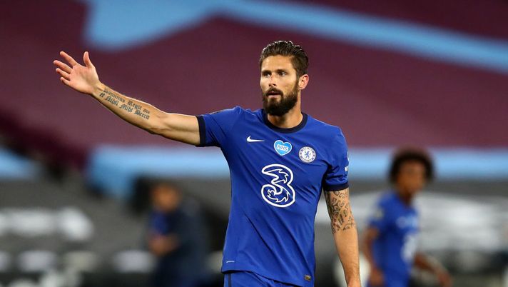 LONDON, ENGLAND - JULY 01: Olivier Giroud of Chelsea reacts during the Premier League match between West Ham United and Chelsea FC at London Stadium on July 01, 2020 in London, England. Football Stadiums around Europe remain empty due to the Coronavirus Pandemic as Government social distancing laws prohibit fans inside venues resulting in all fixtures being played behind closed doors. (Photo by Julian Finney/Getty Images) LONDON, ENGLAND - JULY 01: Olivier Giroud of Chelsea reacts during the Premier League match between West Ham United and Chelsea FC at London Stadium on July 01, 2020 in London, England. Football Stadiums around Europe remain empty due to the Coronavirus Pandemic as Government social distancing laws prohibit fans inside venues resulting in all fixtures being played behind closed doors. (Photo by Julian Finney/Getty Images)