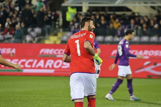 GERMOGLI PH: 1 FEBBRAIO 2023 FIRENZE STADIO ARTEMIO FRANCHI COPPA ITALIA FIORENTINA VS TORINO NELLA FOTO TERRACCIANO Cecchi: “Terracciano in panchina? Un’ingiustizia. Titolare per meritocrazia”- immagine 2