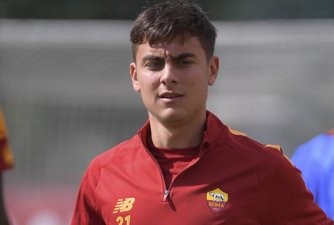 Roma in campo alla vigilia dell’Inter: in gruppo anche Dybala – FOTOGALLERY - immagine 10