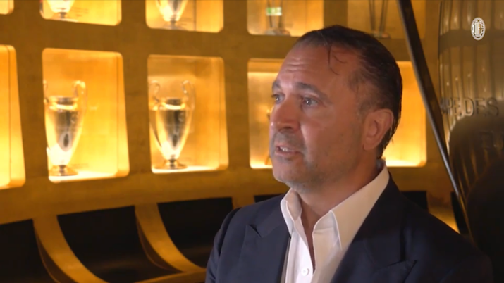 Cardinale, il saluto ai tifosi in italiano: 'Forza Milan sempre' | VIDEO Cardinale, il saluto ai tifosi in italiano: 'Forza Milan sempre' | VIDEO