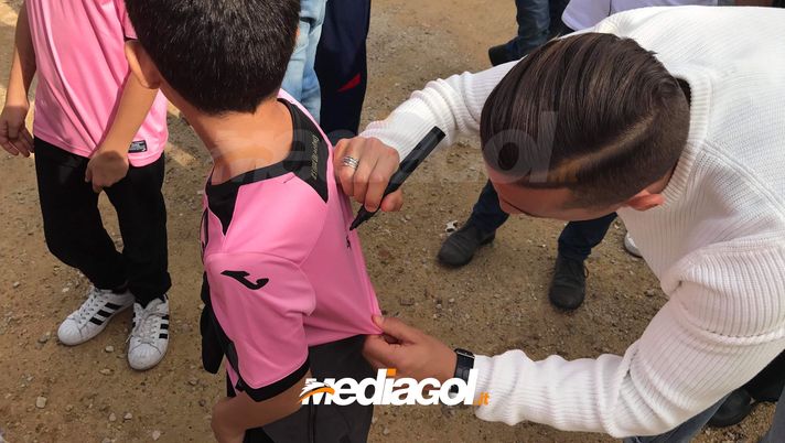 FOTO Palermo, ecco i rosanero al Centro Padre Nostro: Fiordilino, Lo Faso, Mazzotta e Accardi… 