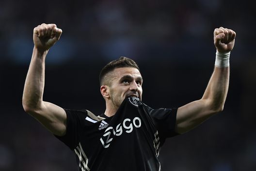 Tadic capitano dell'Ajax Tadic capitano dell'Ajax