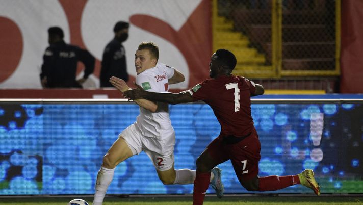 CIUDAD DE PANAMA, PANAMA - MARCH 30: Jose Luis Rodriguez of Panama fights for the ball with Alistair Johnston of Canada during a match between Panama and Canada as part of Concacaf 2022 FIFA World Cup Qualifiers at Rommel Fernandez Stadium on March 30, 2022 in Ciudad de Panama, Panama. (Photo by Guillermo Legaria/Getty Images) Mercato – Le alternative per la fascia - immagine 1