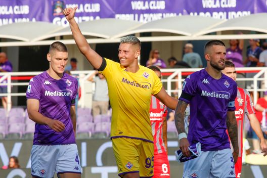 GERMOGLI PH: 14 AGOSTO 2022 FIRENZE STADIO ARTEMIO FRANCHI SERIE A FIORENTINA VS CREMONESE NELLA FOTO MILENKOVIC GOLLINI BIRAGHI Questione portieri: la Fiorentina unica “sorella” con un titolare italiano- immagine 2