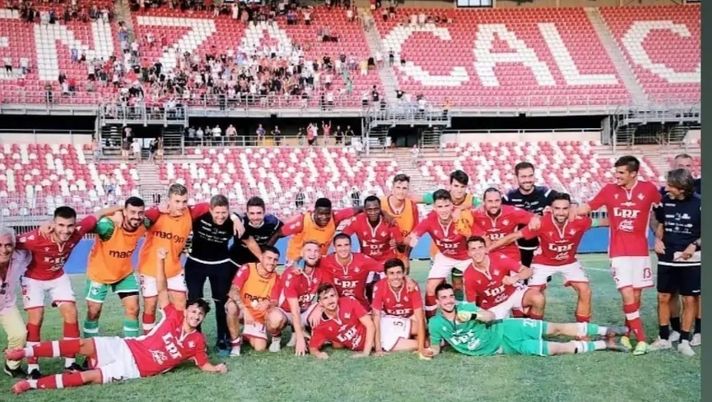 Il gol dello Scorpione e le occasioni del Mago: Piacenza ok nel derby dopo 25 anni… Il gol dello Scorpione e le occasioni del Mago: Piacenza ok nel derby dopo 25 anni…