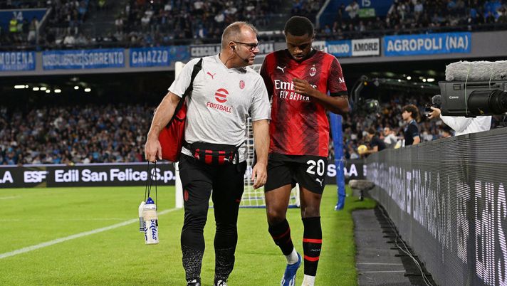 Getty Images Milan, infortunio grave per Kalulu: salterà le due gare con la Roma - immagine 1