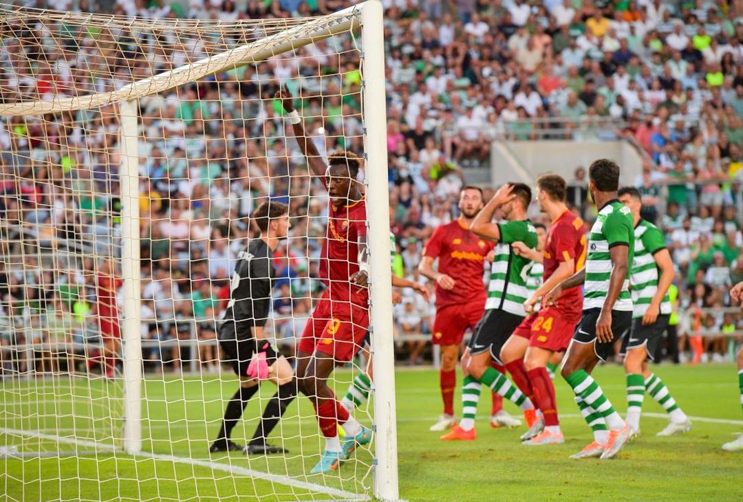 Sporting Portugal-Roma 3-2 – FOTO GALLERY - immagine 43