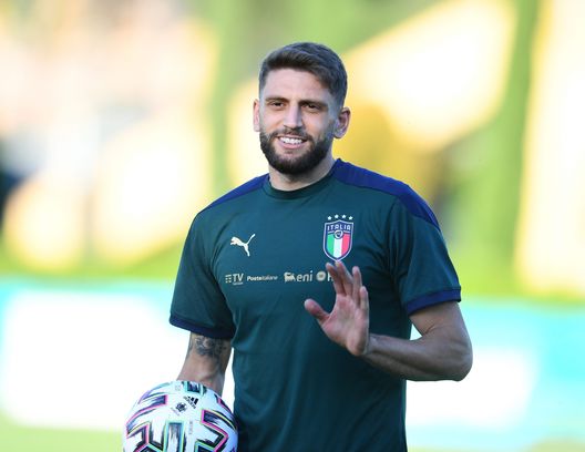 FLORENCE, ITALY - JUNE 29: Domenico Berardi of Italy in action during a Italy training session at Centro Tecnico Federale di Coverciano on June 29, 2021 in Florence, Italy. (Photo by Claudio Villa/Getty Images) FLORENCE, ITALY - JUNE 29: Domenico Berardi of Italy in action during a Italy training session at Centro Tecnico Federale di Coverciano on June 29, 2021 in Florence, Italy. (Photo by Claudio Villa/Getty Images)
